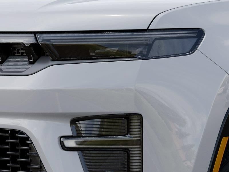 New 2026 Jeep Grand Wagoneer Summit w/ Premium Group III AWD/4WD image 10