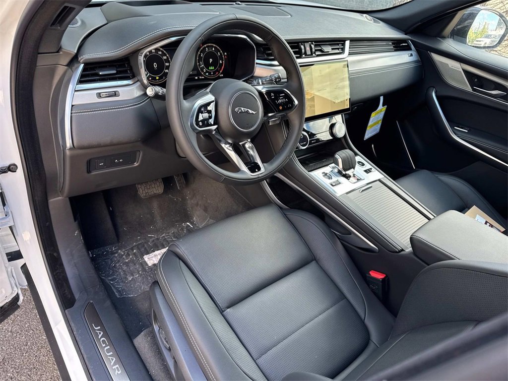 New 2026 Jaguar F-PACE R-Dynamic S image 20