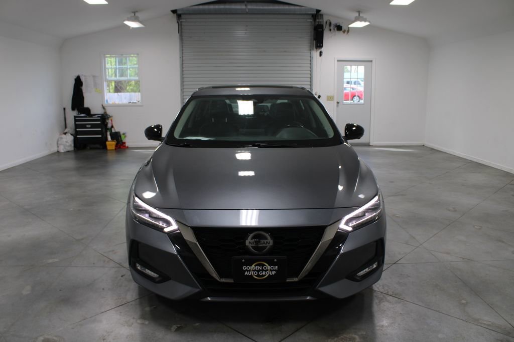 Used 2021 Nissan Sentra SR w/ SR Premium Package image 3