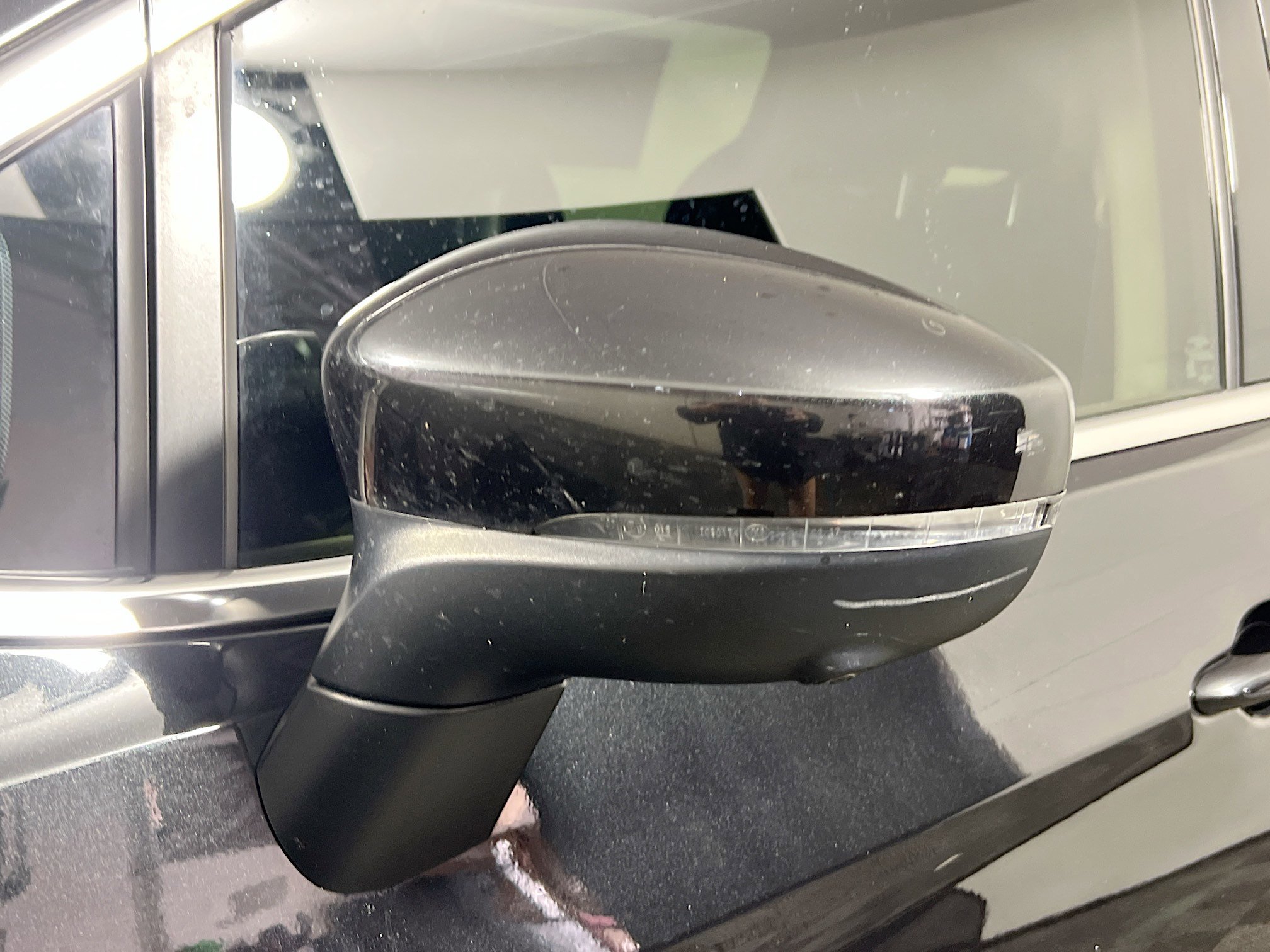 Used 2023 Chrysler Pacifica Touring-L FWD image 12