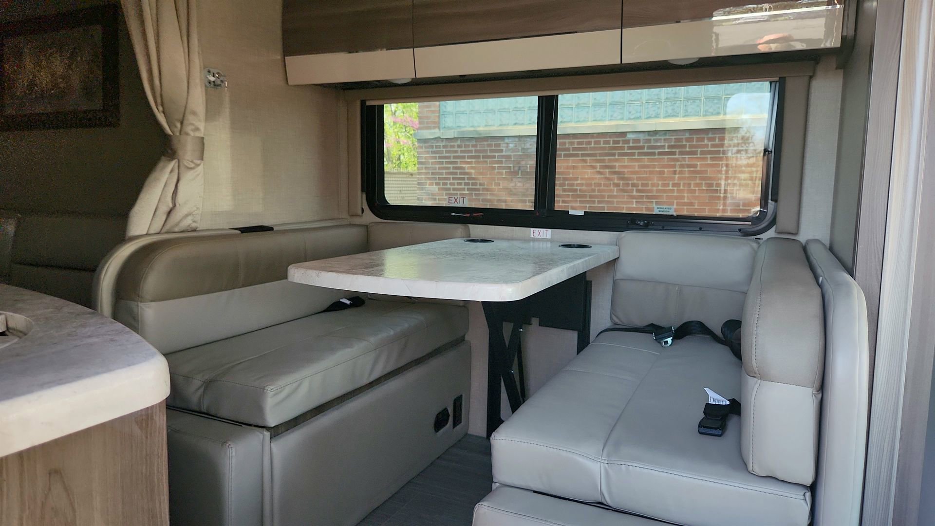 Used 2019 Mercedes-Benz Sprinter 170 image 34