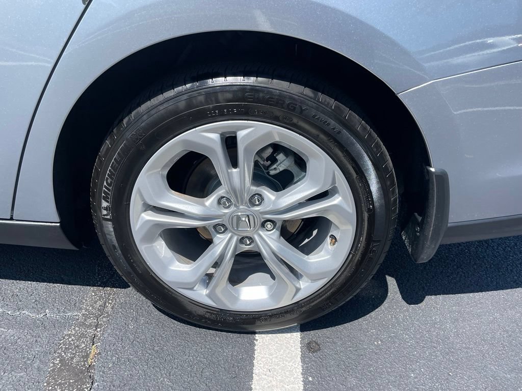Certified 2025 Honda Accord LX image 46