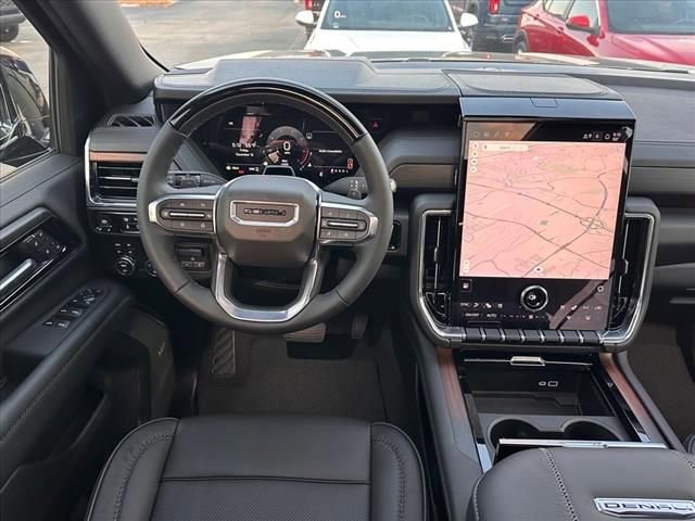 New 2026 GMC Yukon XL Denali w/ Denali Reserve Package image 18