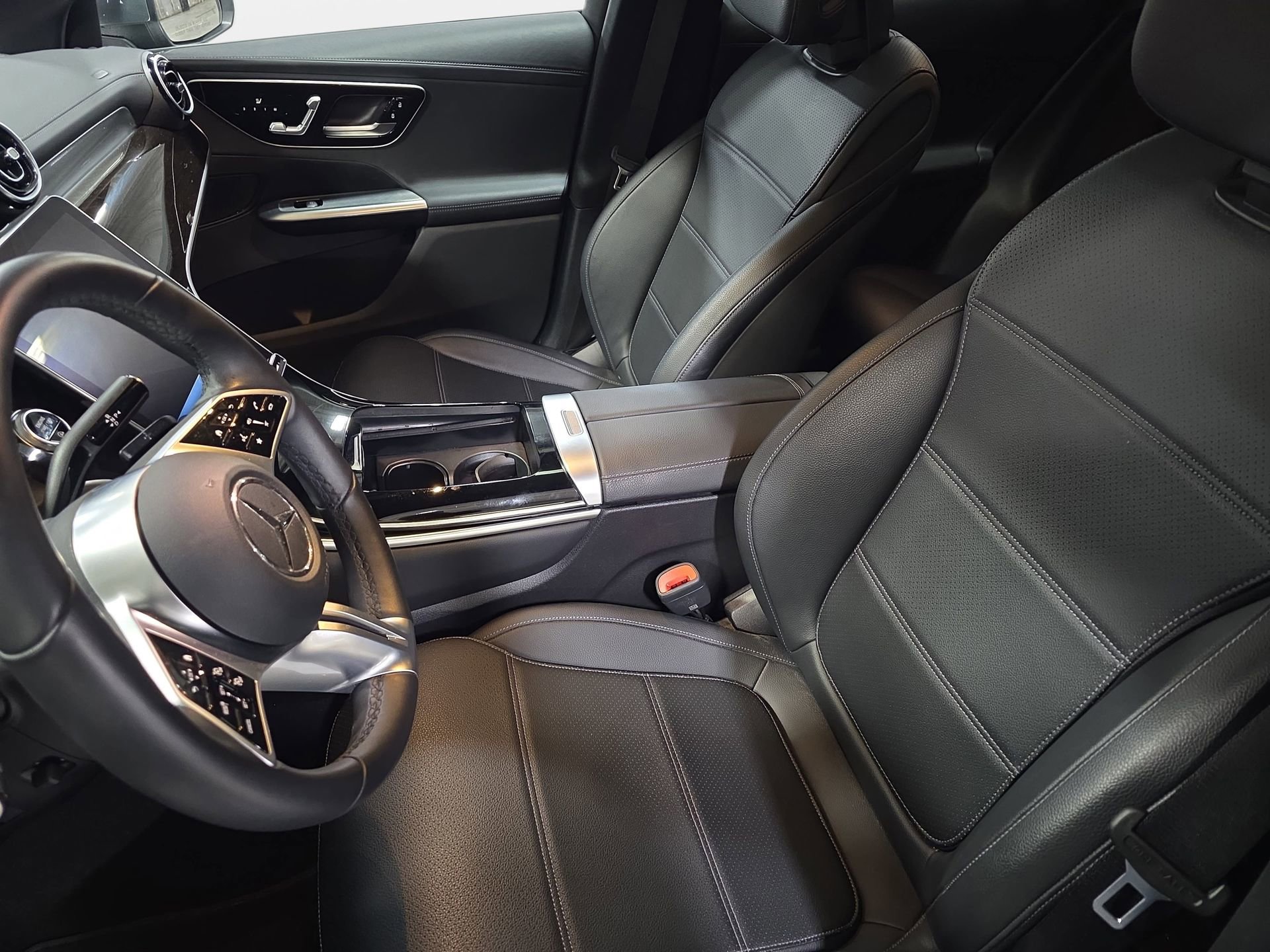 Certified 2023 Mercedes-Benz GLC 300 4MATIC image 16