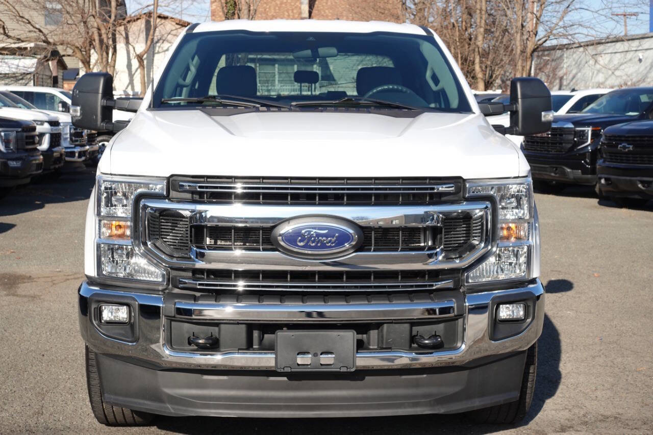 Used 2022 Ford F350 XLT w/ XLT Value Package image 5