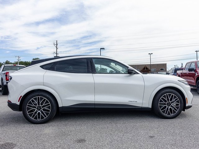 New 2025 Ford Mustang Mach-E Premium image 5