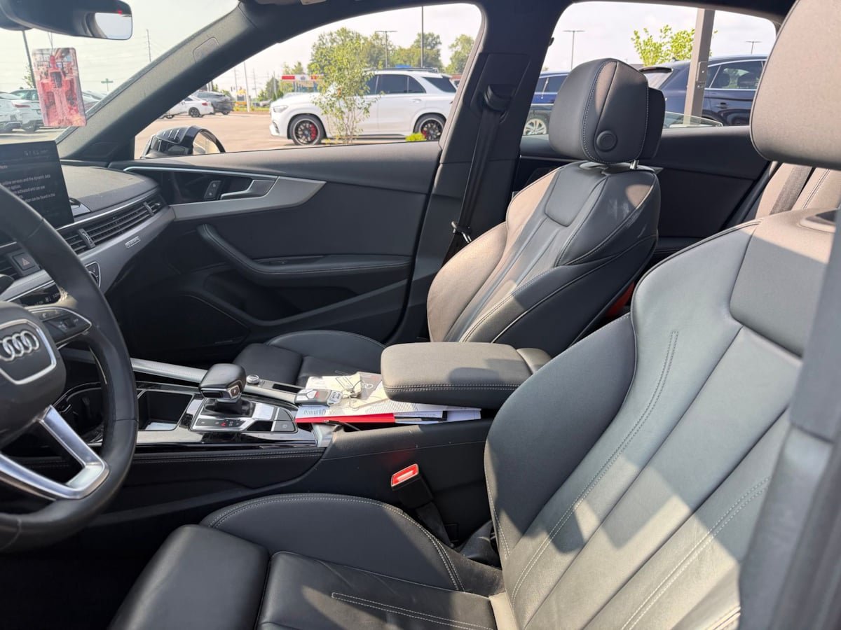 Used 2023 Audi A4 2.0T Premium Plus w/ Premium Plus Package AWD/4WD image 4