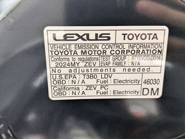Used 2024 Lexus RZ 300e Premium w/ Accessory Package (Z1) image 24