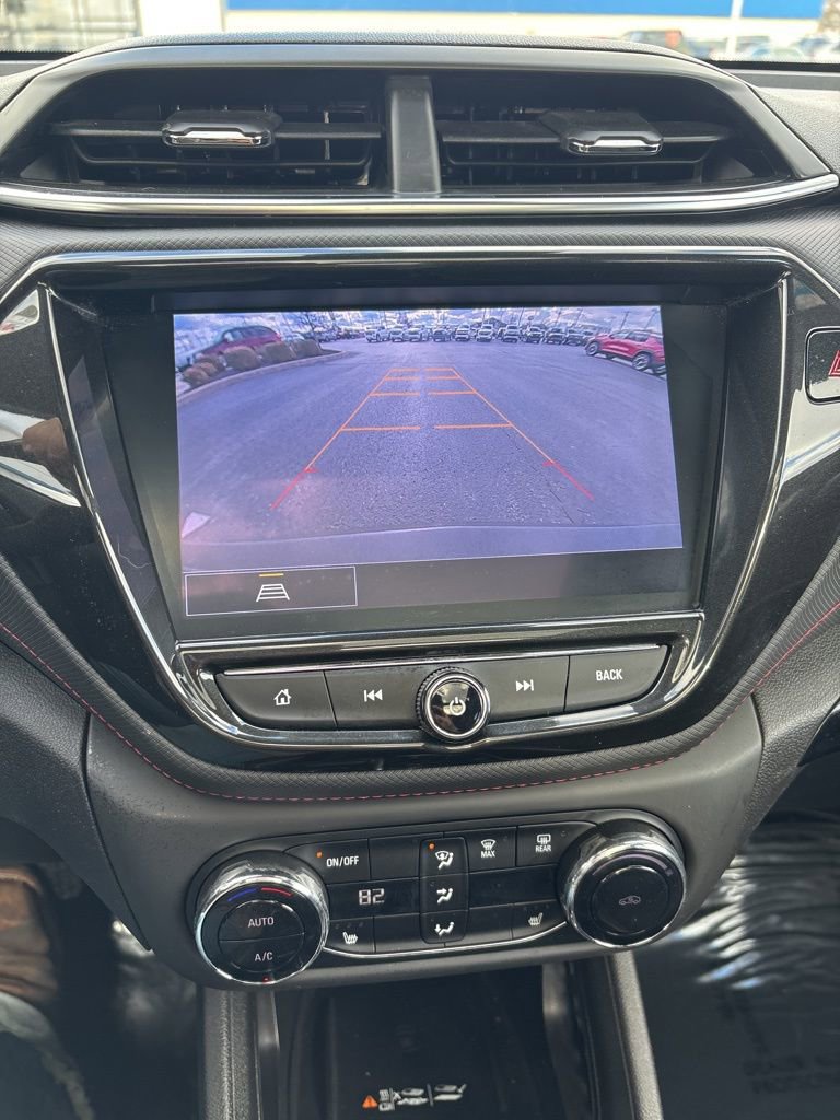 Used 2022 Chevrolet TrailBlazer RS w/ Sun and Liftgate Package image 42