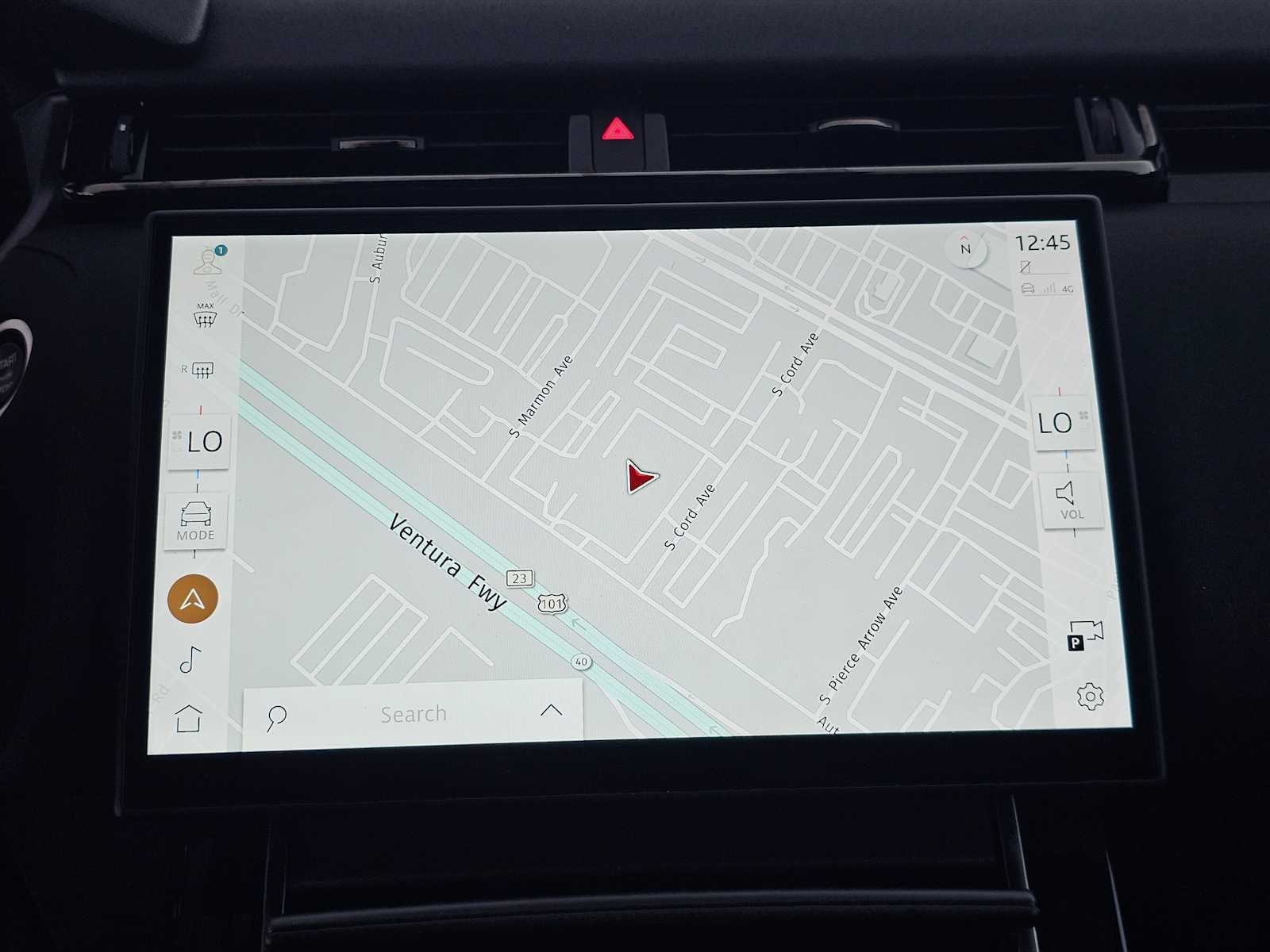 Used 2025 Land Rover Range Rover Velar Dynamic SE image 24