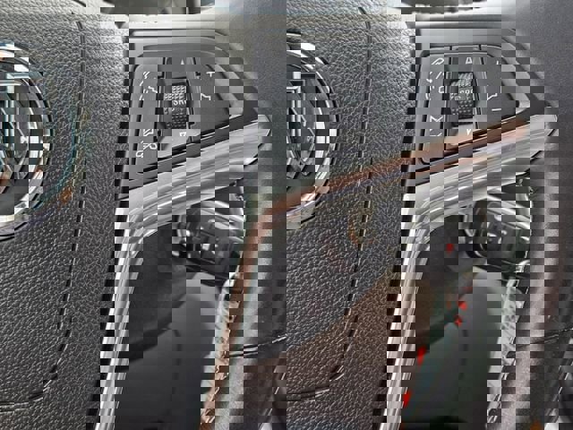 Used 2015 Buick Encore Leather image 28