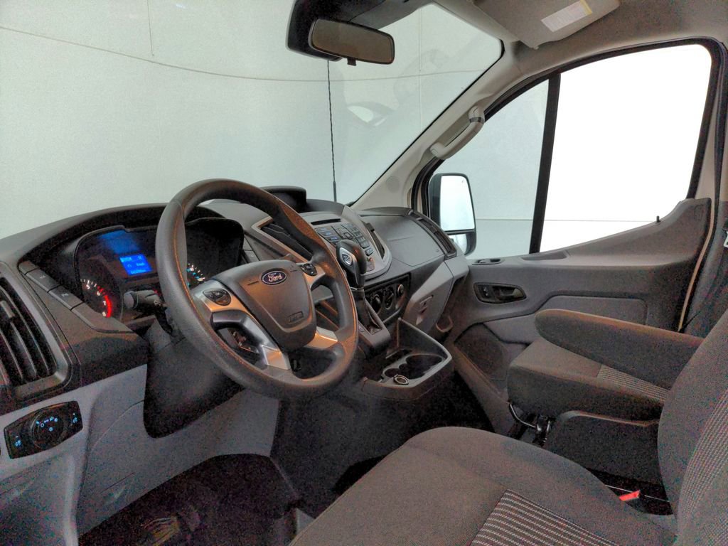 Used 2019 Ford Transit 150 XLT image 17