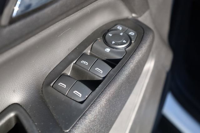 Used 2020 Chevrolet Equinox LT w/ Driver Convenience Package image 17