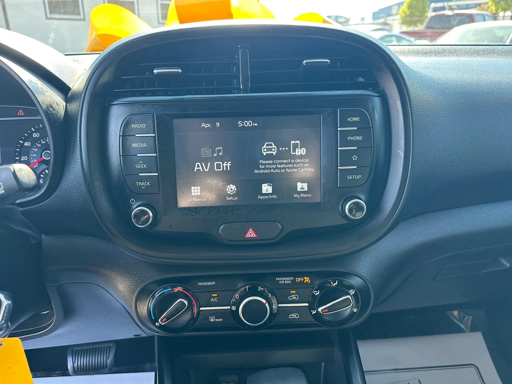 Used 2020 Kia Soul LX FWD image 22