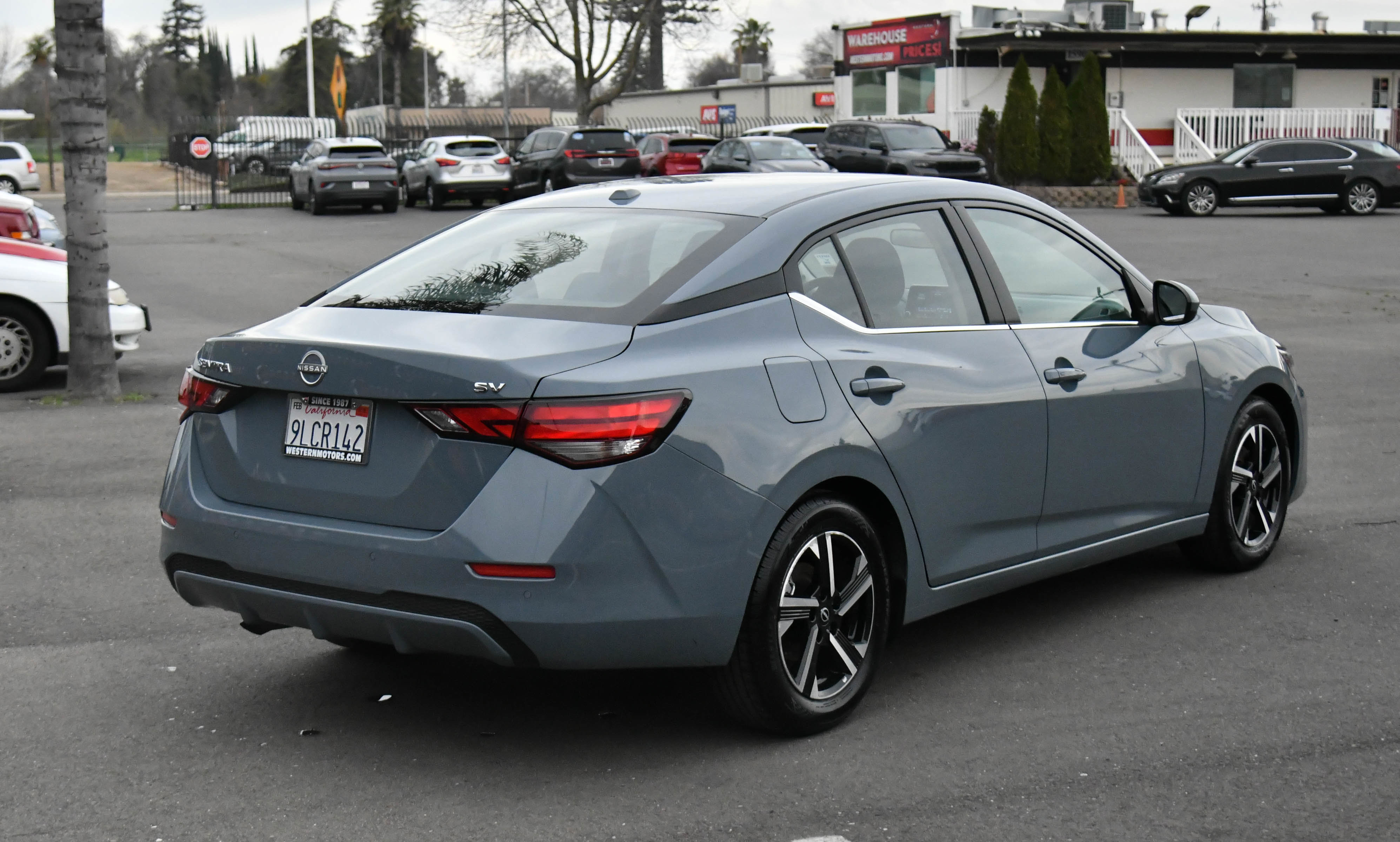 Used 2024 Nissan Sentra SV image 8