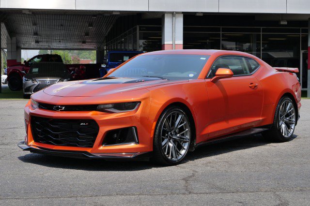 Used 2023 Chevrolet Camaro ZL1 RWD image 6