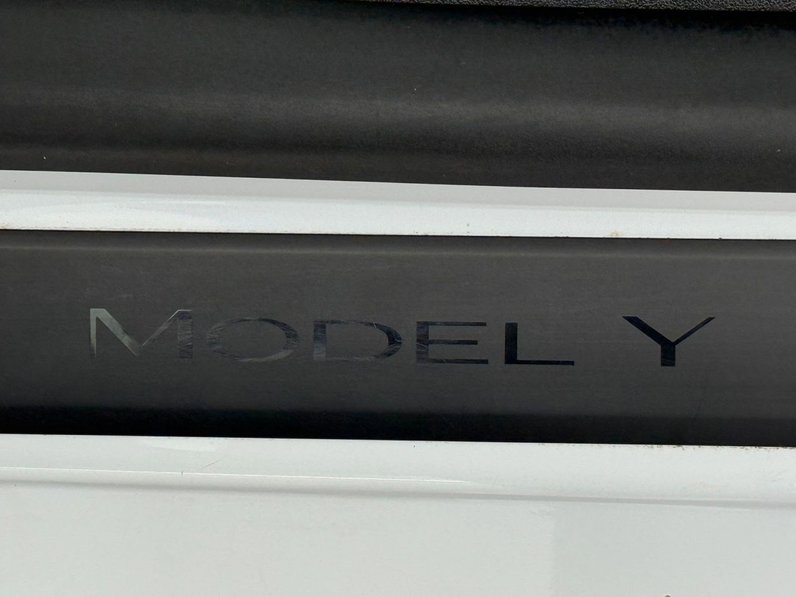 Used 2021 Tesla Model Y Performance AWD/4WD image 19