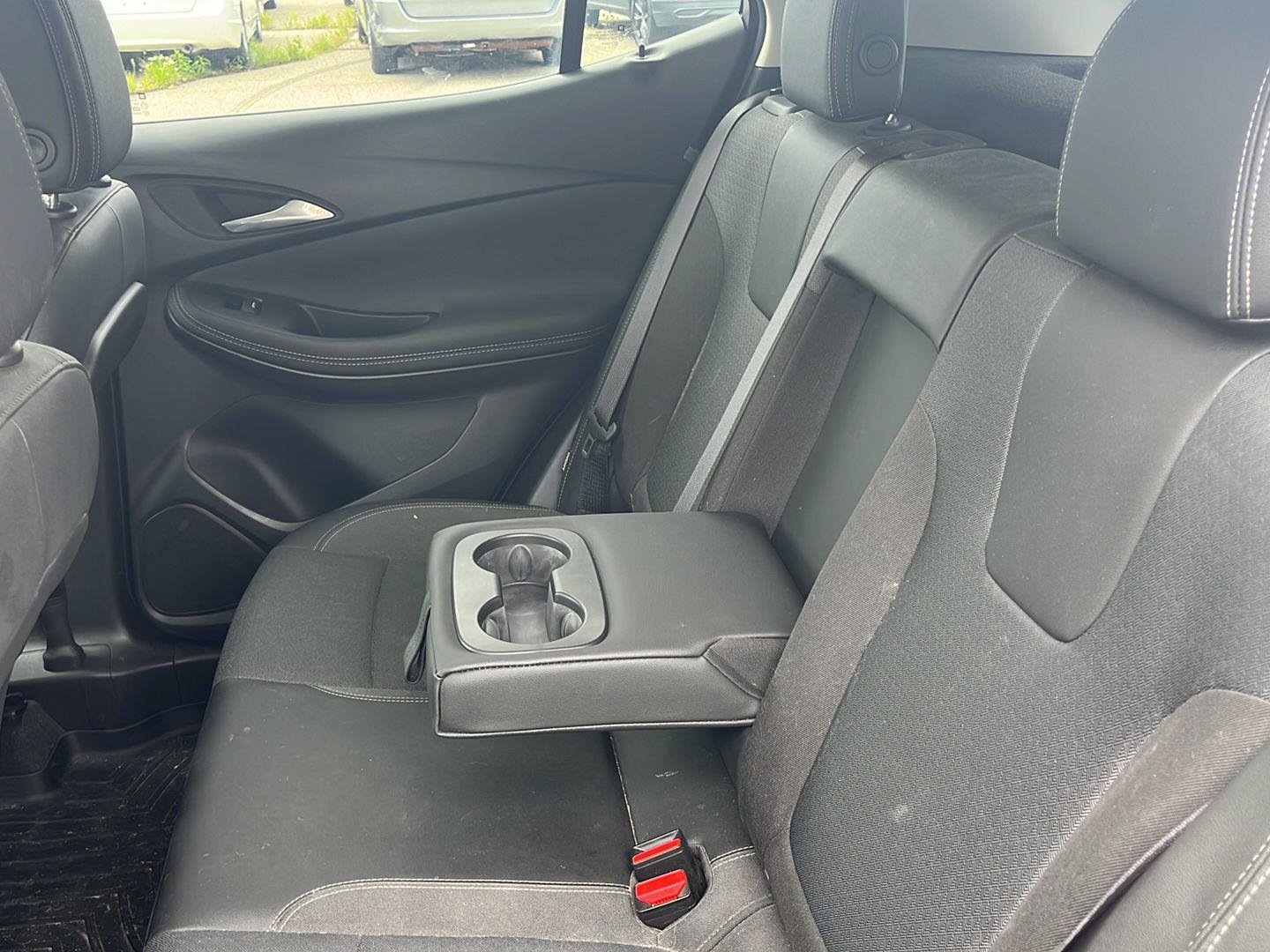 Used 2022 Buick Encore GX Select AWD/4WD image 15
