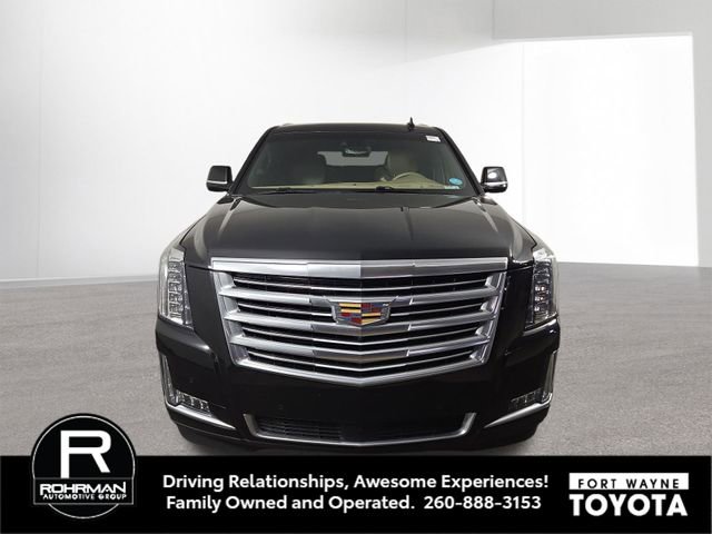 Used 2018 Cadillac Escalade Platinum image 3