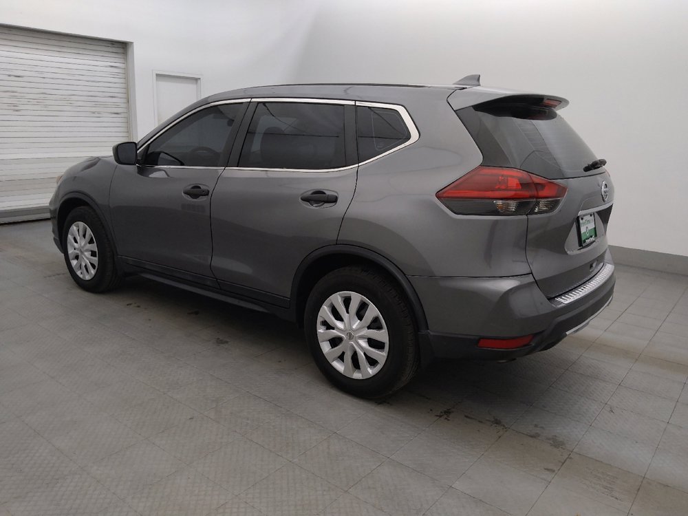 Used 2018 Nissan Rogue S FWD image 3