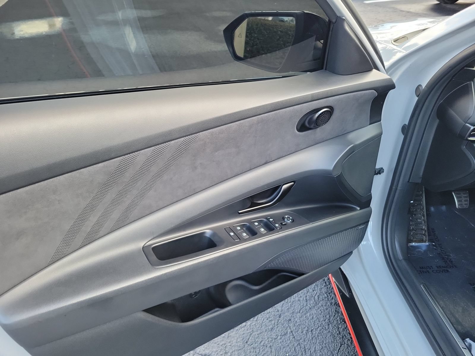 Used 2025 Hyundai Elantra N FWD image 18