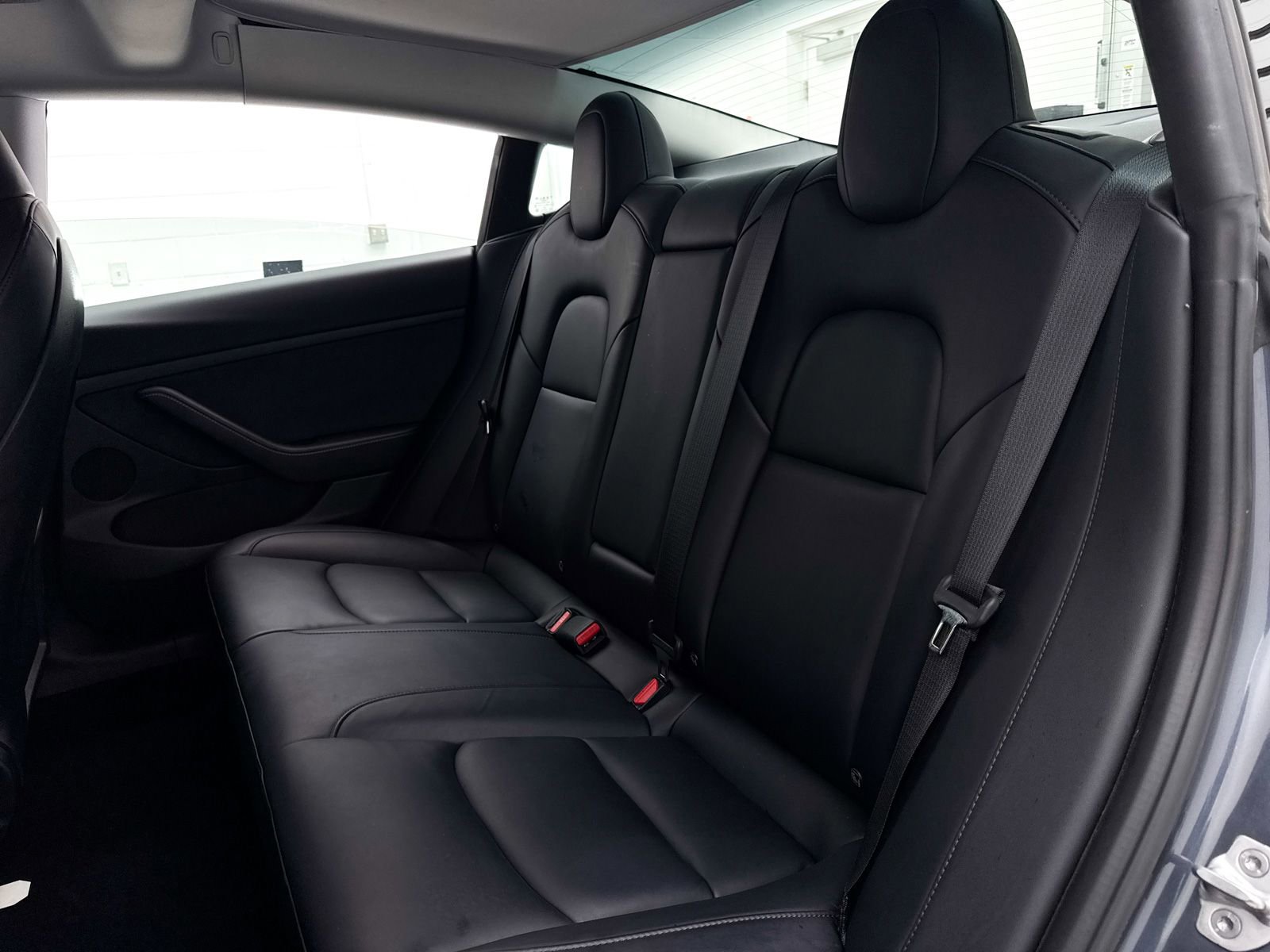 Used 2023 Tesla Model 3 Performance image 32