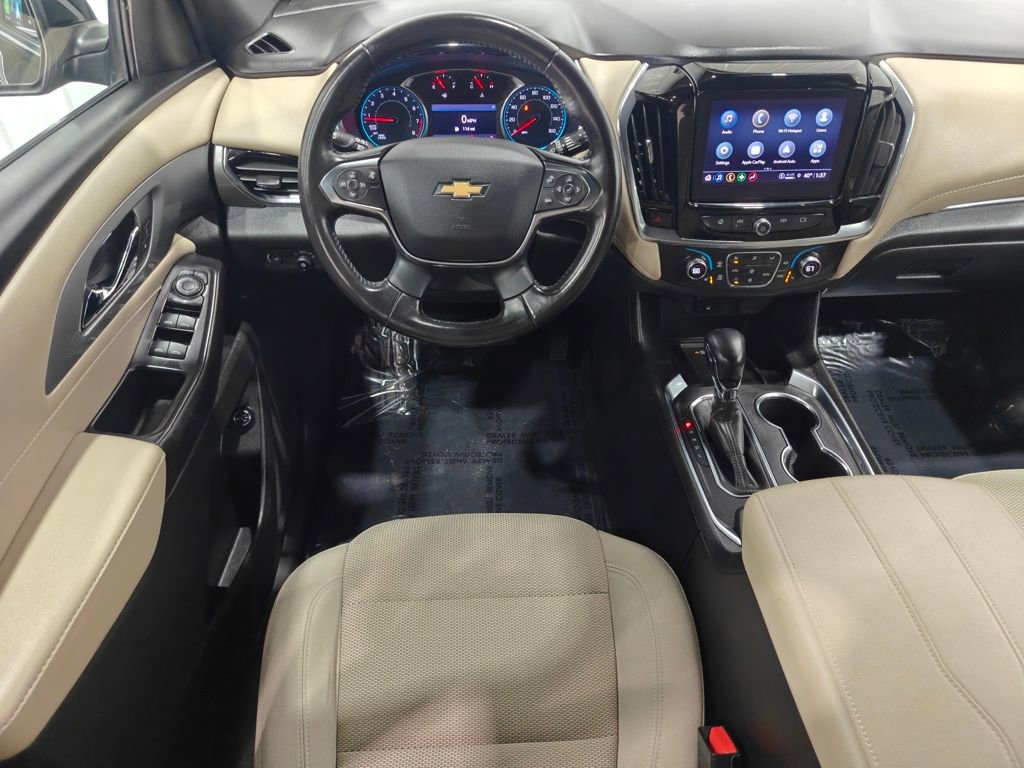 Used 2022 Chevrolet Traverse LT image 4