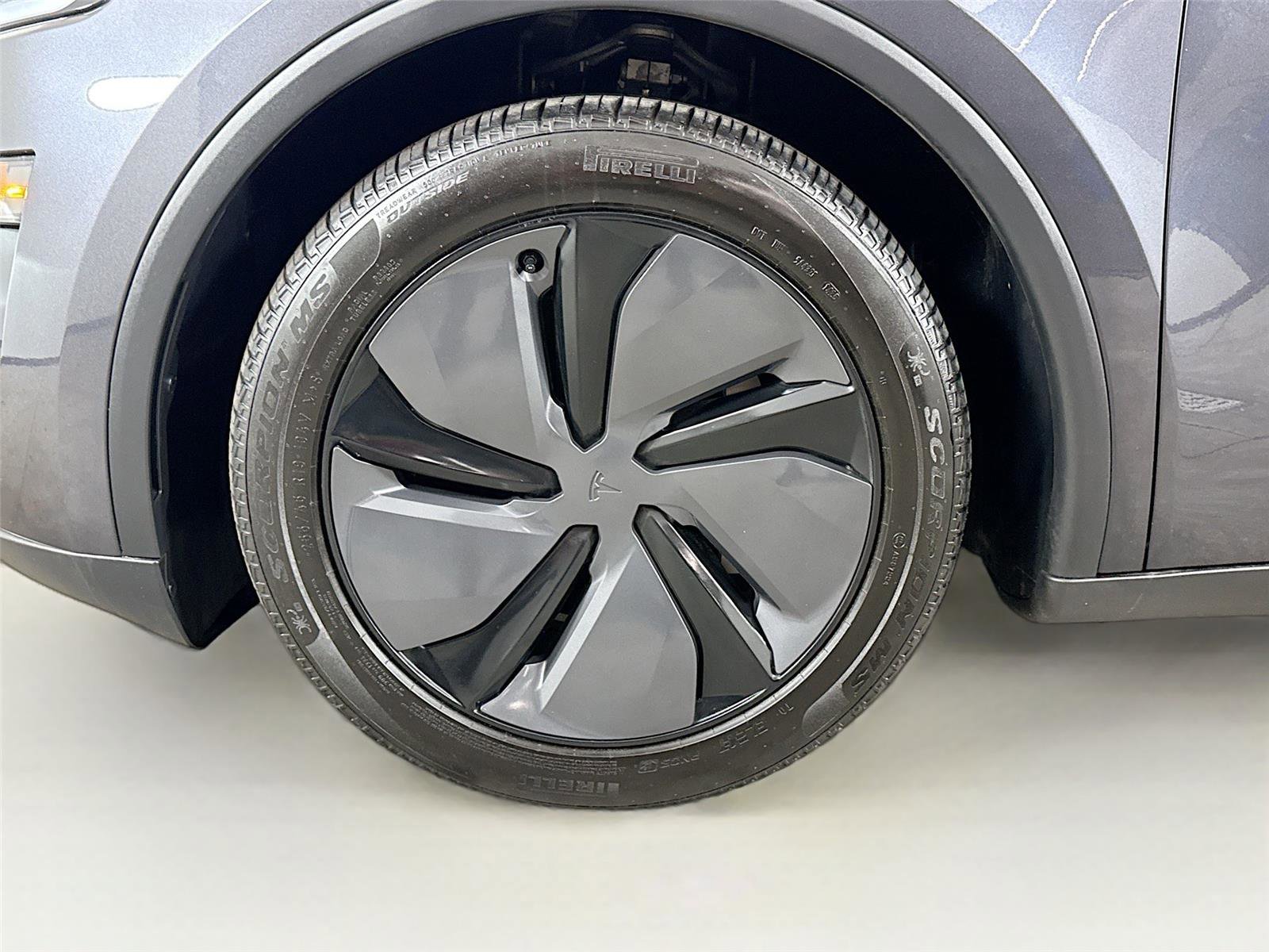 Used 2026 Tesla Model Y Long Range image 22