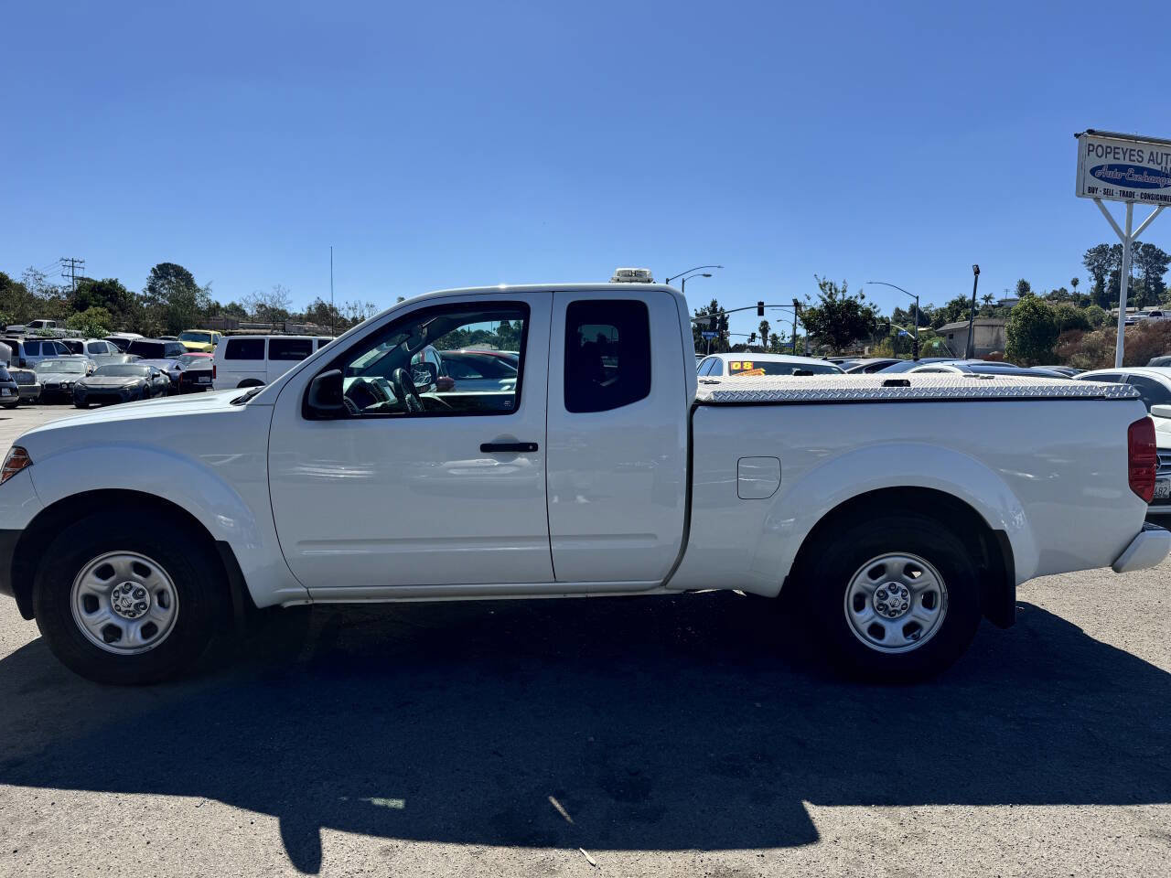 Used 2020 Nissan Frontier S image 8