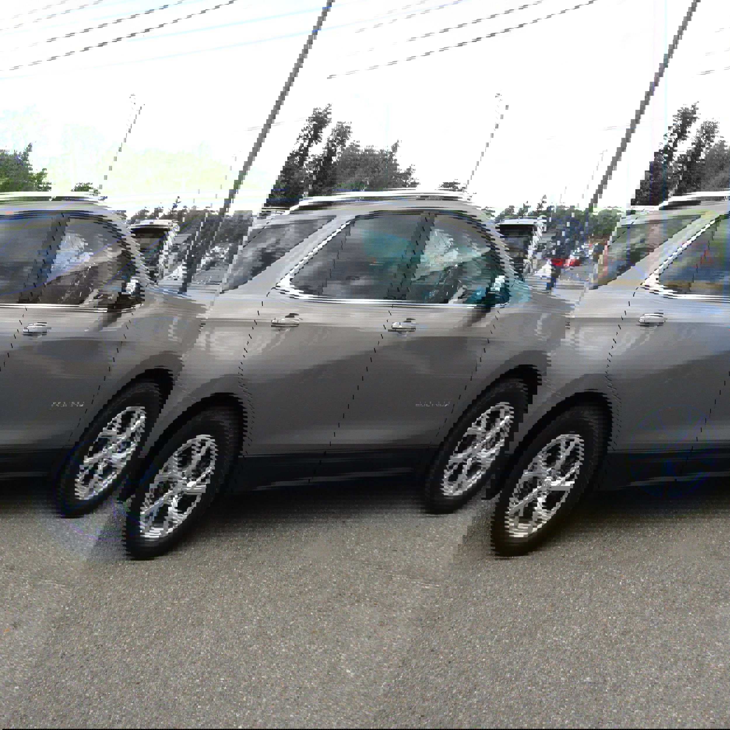 Used 2018 Chevrolet Equinox Premier image 9