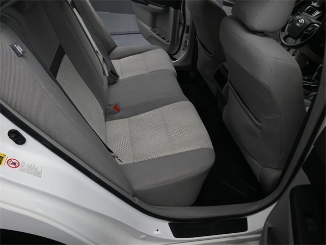 Used 2012 Toyota Camry LE image 14