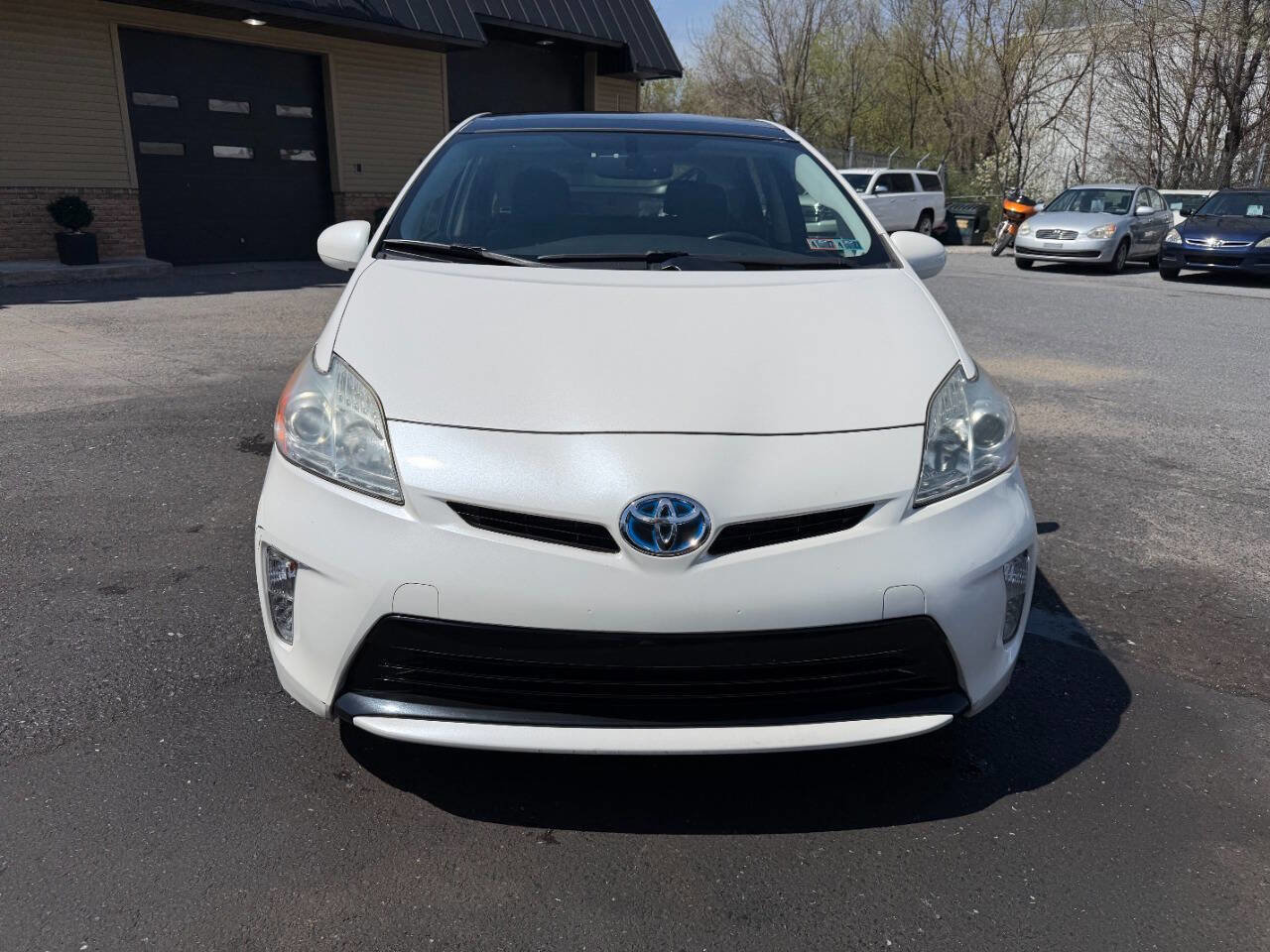 Used 2013 Toyota Prius Four w/ Deluxe Solar Roof Pkg FWD image 3