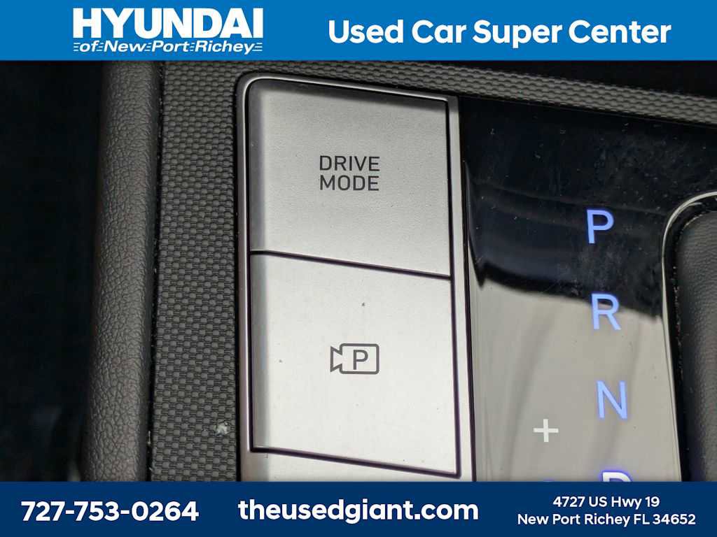 Used 2023 Hyundai Elantra SEL w/ Cargo Package FWD image 21