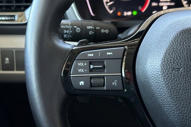 Certified 2025 Honda Pilot EX-L image 30