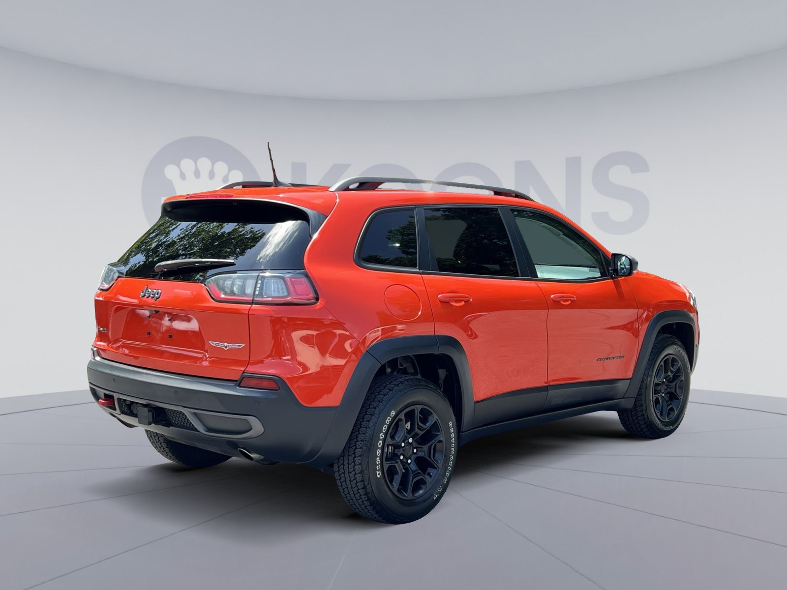 Used 2021 Jeep Cherokee Trailhawk w/ Sun, Sound & Nav Group AWD/4WD image 11