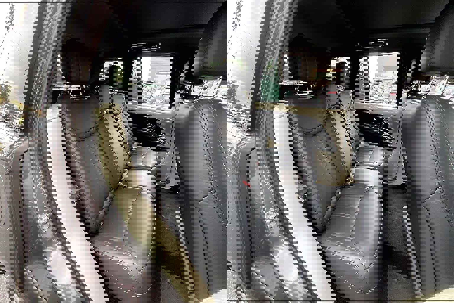 Used 2023 Land Rover Range Rover Autobiography image 28