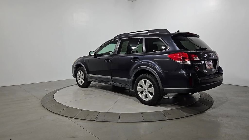 Used 2012 Subaru Outback 3.6R Limited w/ Moonroof Pkg image 3