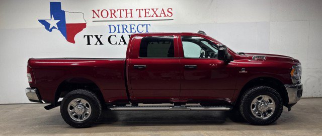 Used 2024 RAM 2500 Tradesman w/ Chrome Appearance Group AWD/4WD image 4