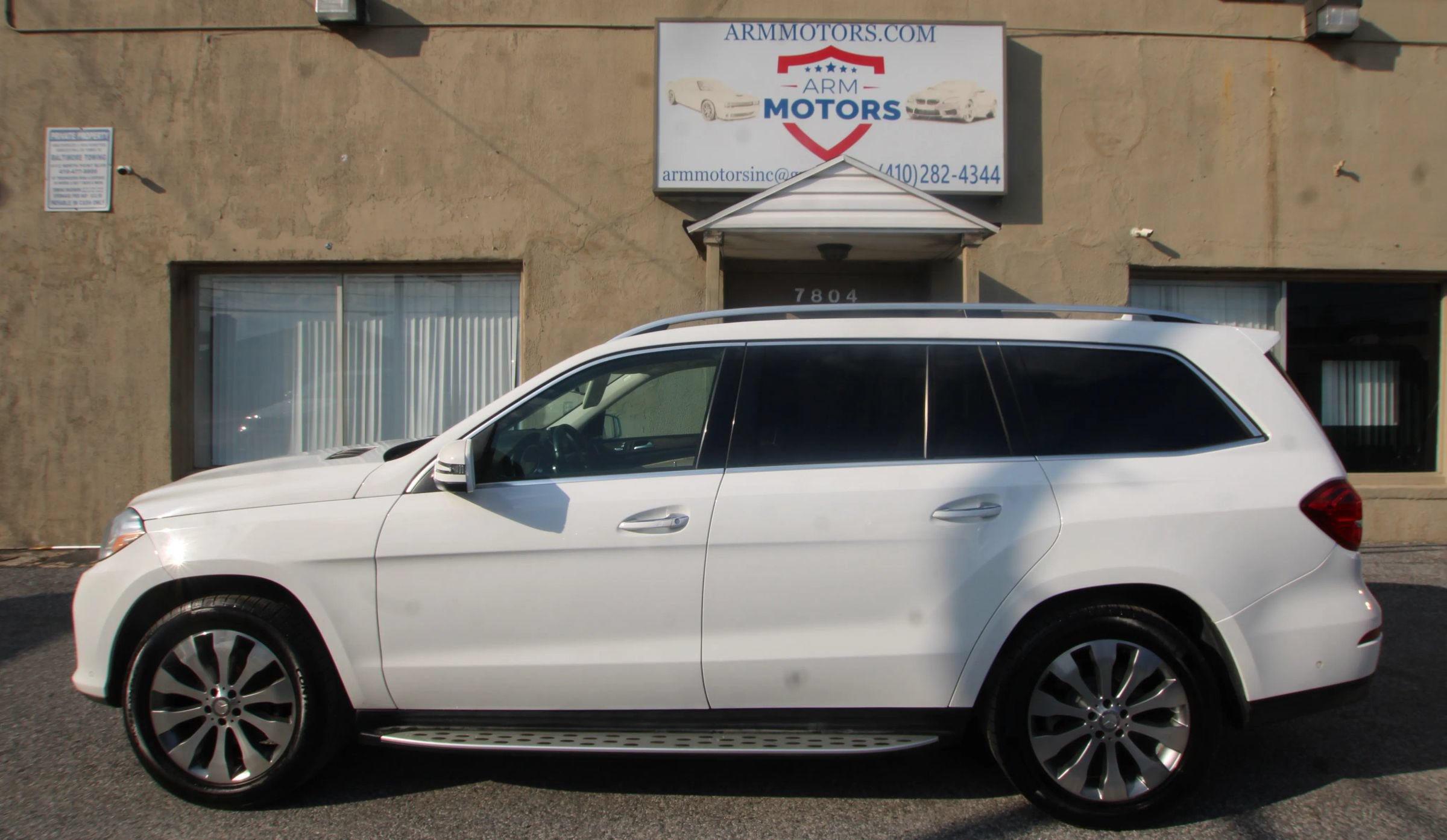 Used 2017 Mercedes-Benz GLS 450 4MATIC w/ Premium Package image 5