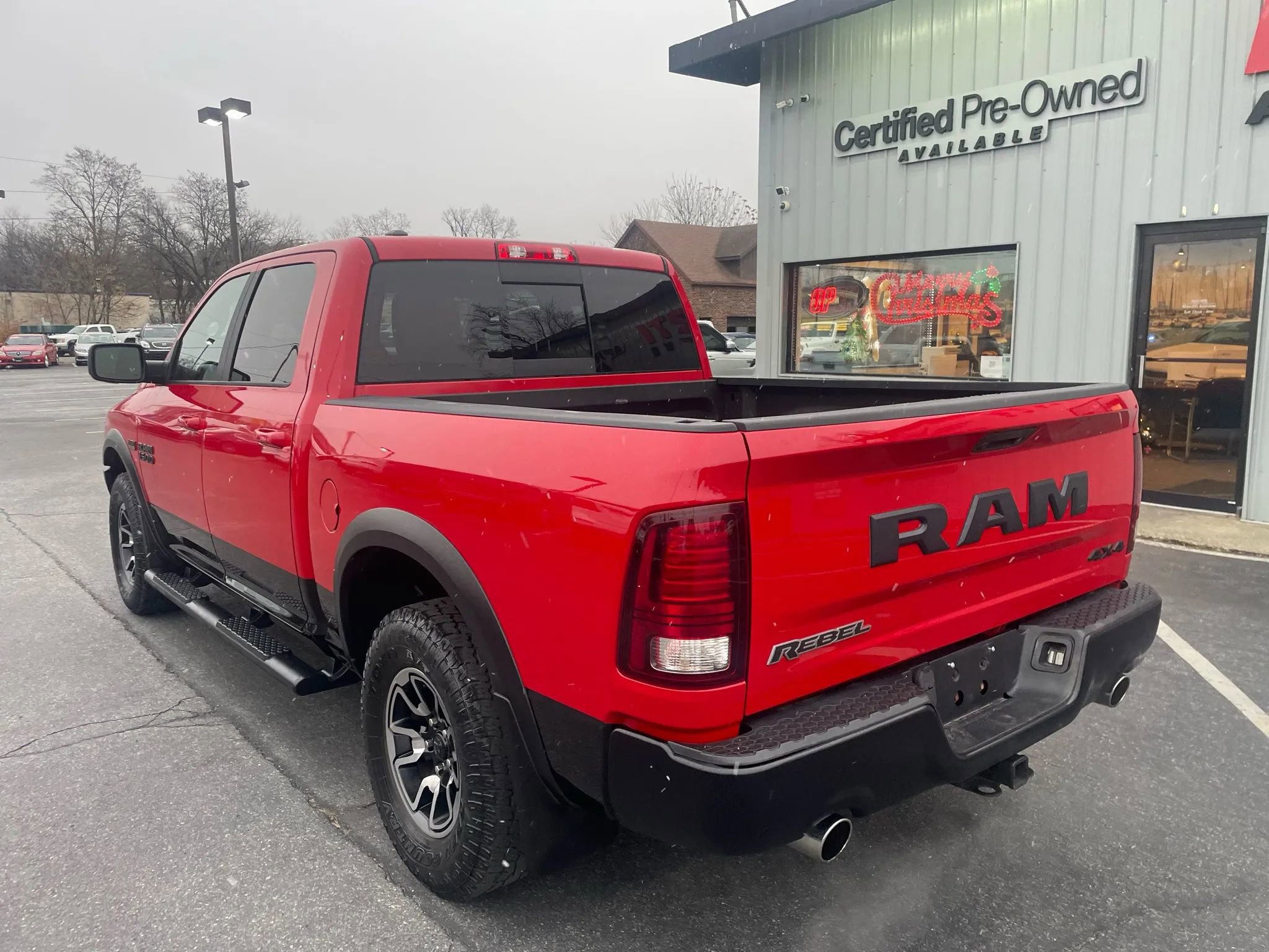 Used 2017 RAM 1500 Rebel w/ Luxury Group AWD/4WD image 4