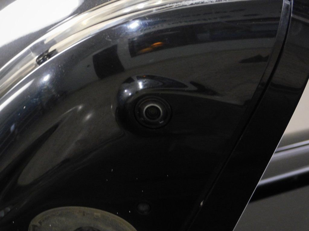 Used 2014 Land Rover Range Rover Sport HSE image 22