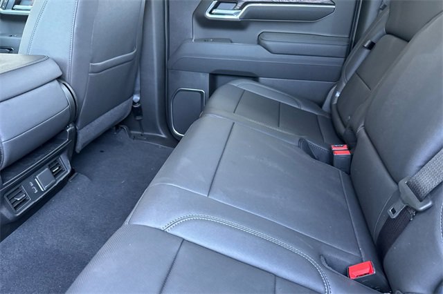 New 2026 GMC Sierra 1500 SLT w/ Max Trailering Package image 13