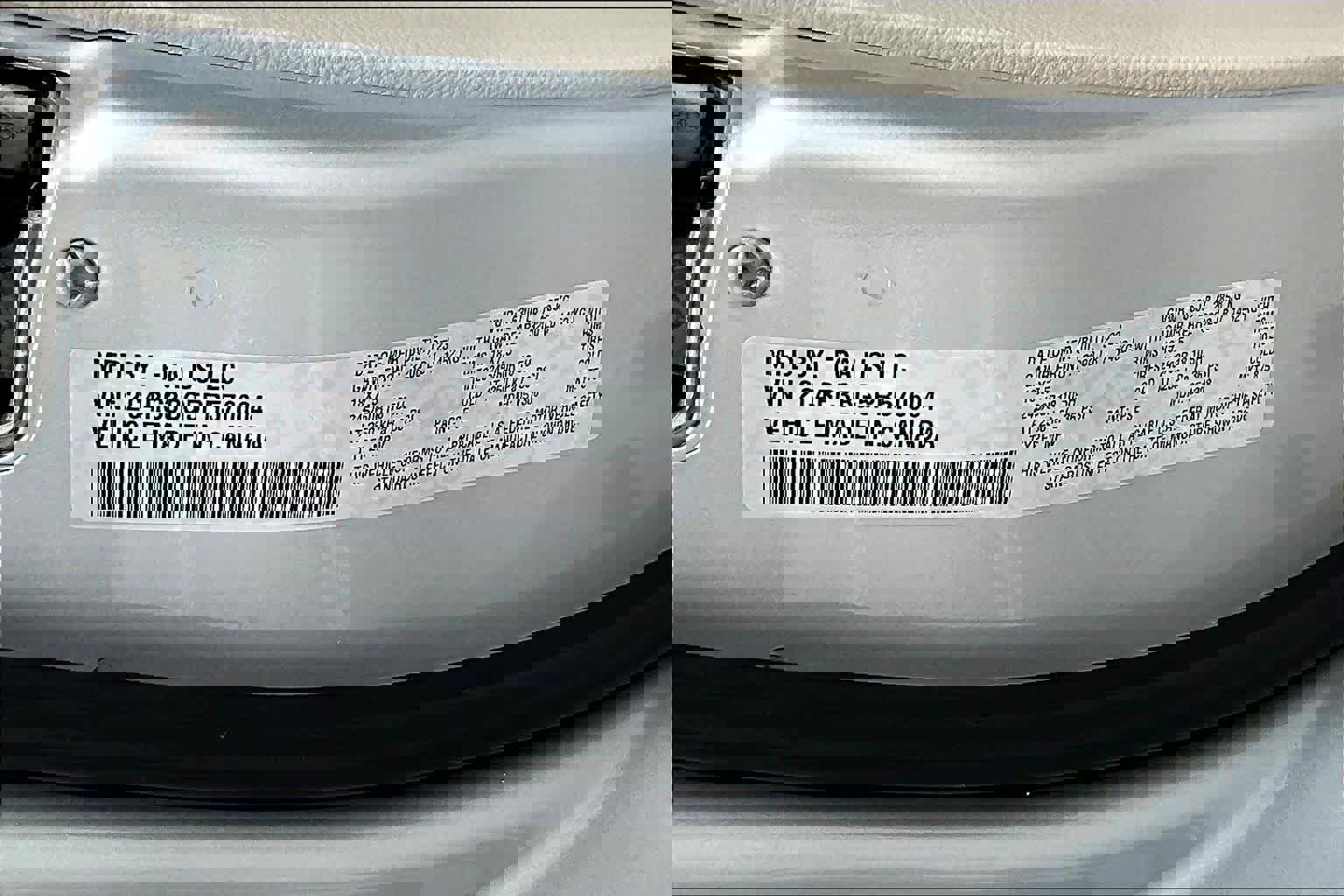 Used 2023 Chrysler Pacifica Touring-L image 37