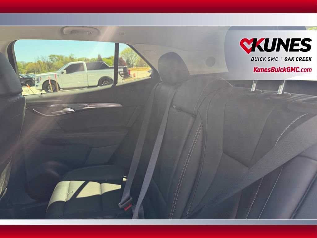 Used 2024 Buick Envision Preferred AWD/4WD image 10
