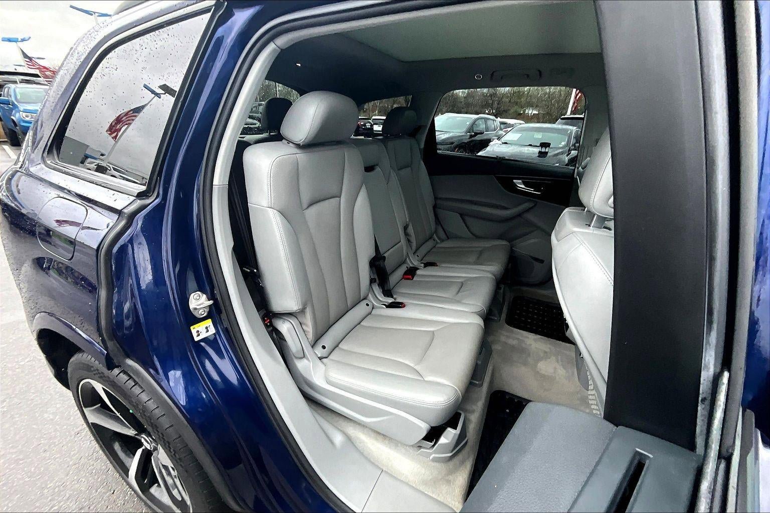 Used 2019 Audi Q7 3.0T Prestige AWD/4WD image 22