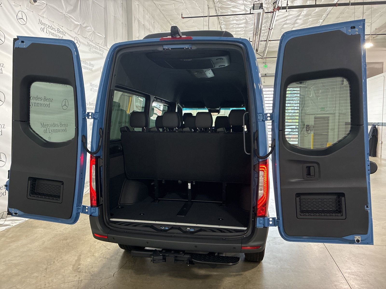 New 2026 Mercedes-Benz Sprinter 2500 image 21