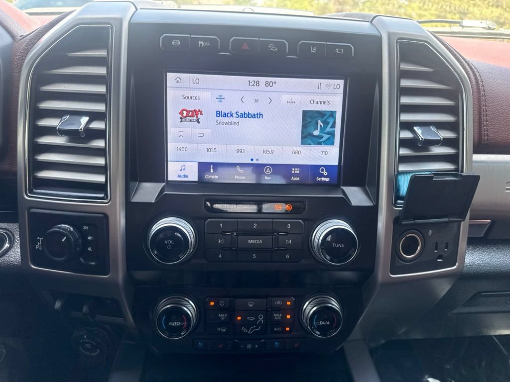 Used 2021 Ford F350 Platinum w/ Tremor Off-Road Package AWD/4WD image 24