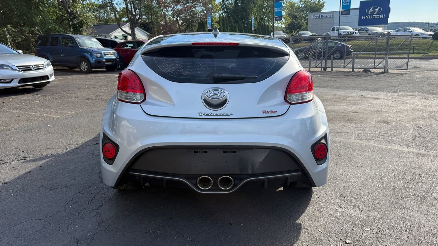 Used 2013 Hyundai Veloster Turbo image 4