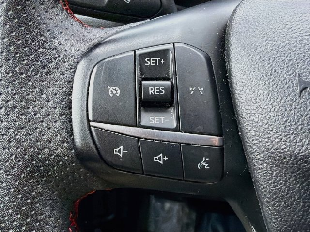 Used 2023 Ford Escape ST-Line AWD/4WD image 35