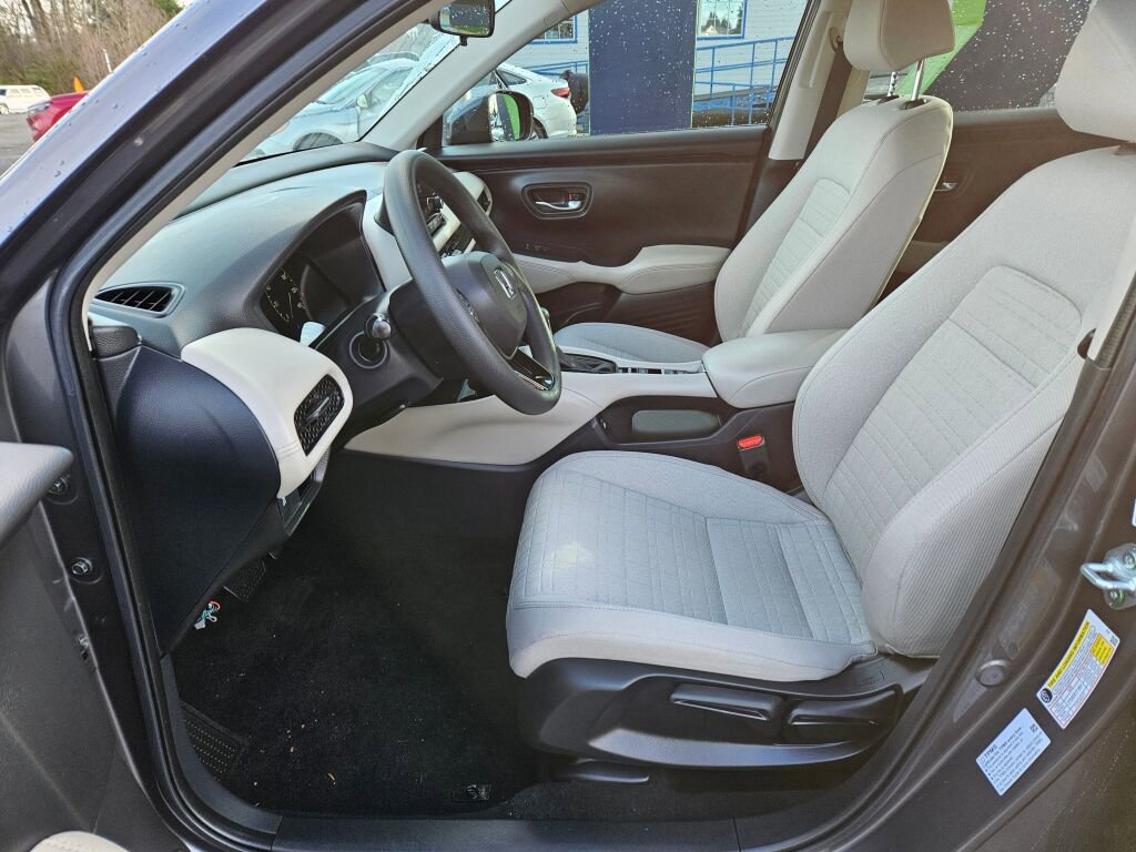 Used 2023 Honda HR-V LX image 10